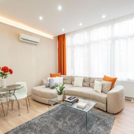Modern, Quiet & Cozy Apartment In The Middle Of Downtown Near Danube At Fashion Street Budapest Exterior photo